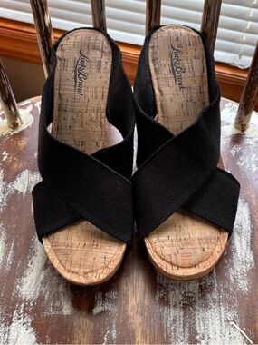 Lucky Brand Black Crisscross Fabric Wedge Sandals Size 9